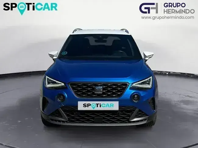 Usado Seat Arona FR 116 CV (85 kW) 2025 Azul SUV