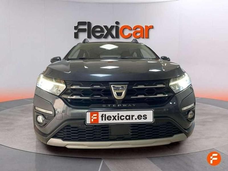 Usado Dacia Sandero Comfort 91 CV (66 kW) 2022 Negro Utilitario