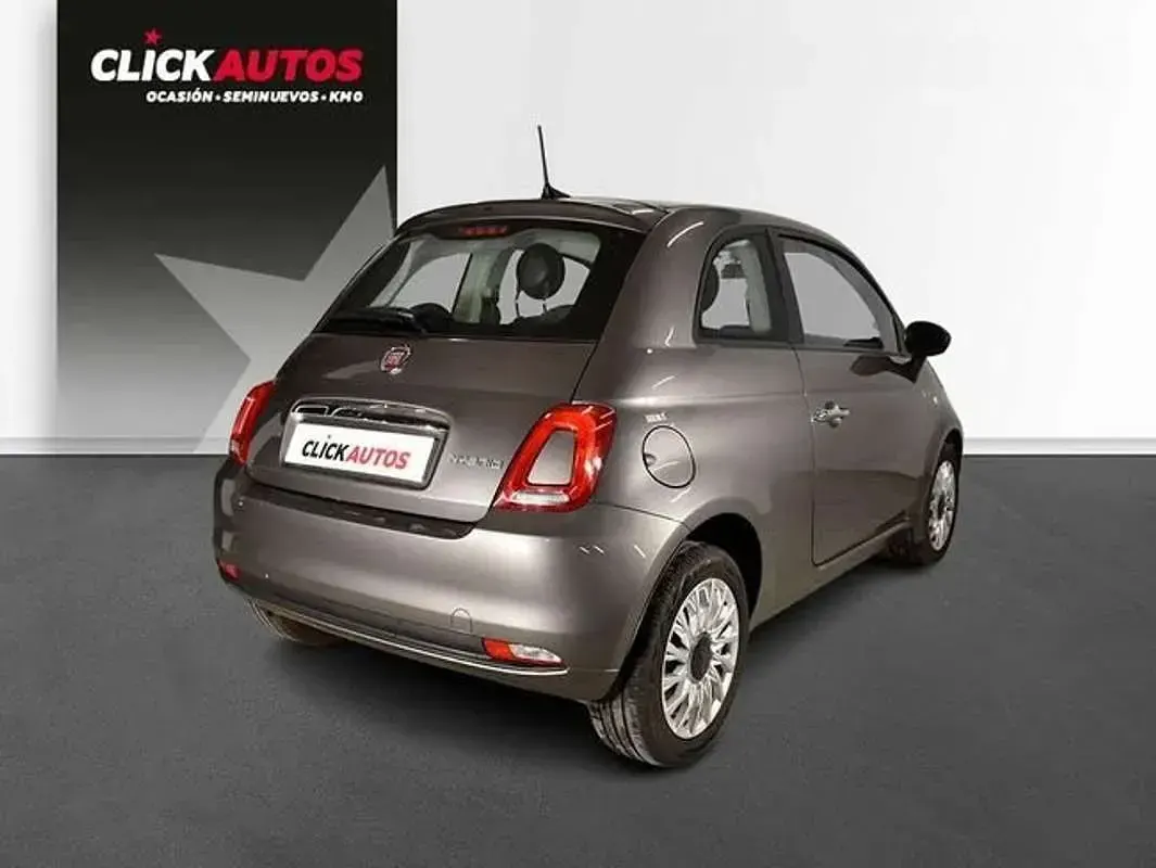Usado Fiat 500 71 CV (52 kW) 2023 Gris Utilitario