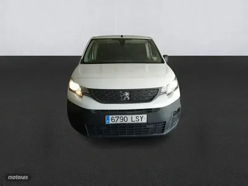 Usado Peugeot Partner Premium 98 CV (72 kW) 2021 Blanco Monovolumen