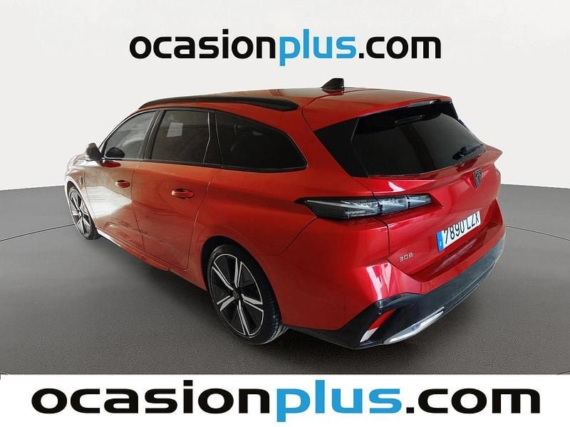 Usado Peugeot 308 SW GT 131 CV (96 kW) 2022 Rojo Familiar