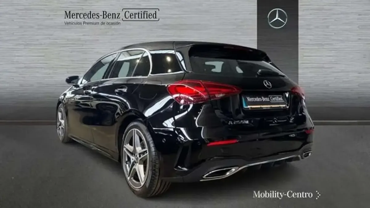 Usado Mercedes A220 151 CV (111 kW) 2024 Negro Utilitario