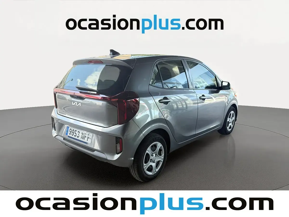 Usado Kia Picanto 63 CV (46 kW) 2025 Gris Utilitario