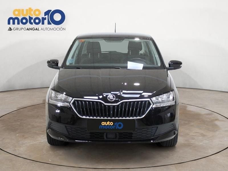 Usado Skoda Fabia Ambition 75 CV (55 kW) 2019 Negro Berlina