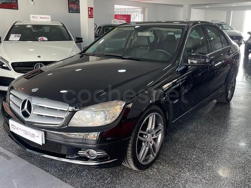 Usado Mercedes C180 156 CV (114 kW) 2009 Negro Berlina