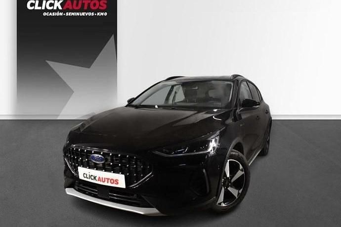 Käytetty Ford Focus Active 155 HP (114 kW) 2024 Musta