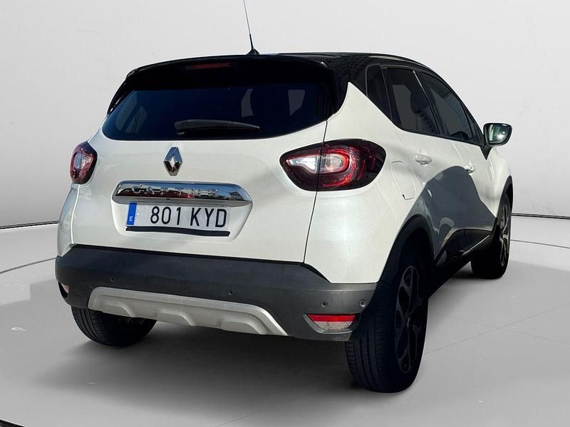 Usado Renault Captur Zen 150 CV (110 kW) 2019 Blanco SUV