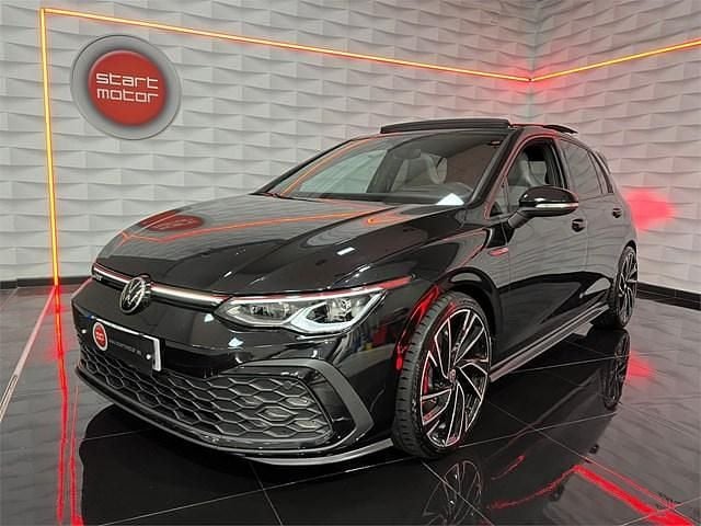 Negro Usado 2021 VW Golf VIII GTI Berlina | 28.900 € (Precio justo) - Imagen 1/4
