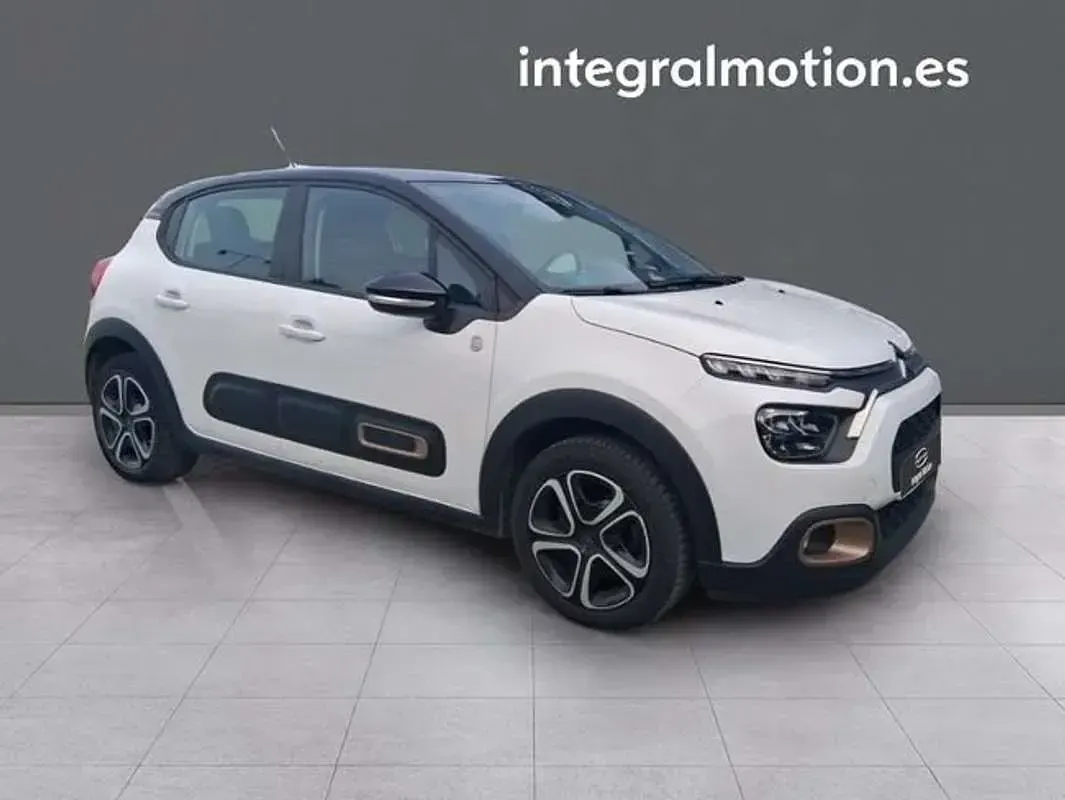 Usado Citroën C3 99 CV (72 kW) 2023 Blanco Utilitario