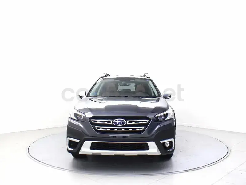 Usado Subaru Outback 169 CV (124 kW) 2021 Gris / plata Familiar