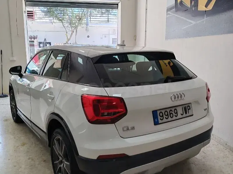Usado Audi Q2 Sport 116 CV (85 kW) 2017 Blanco SUV