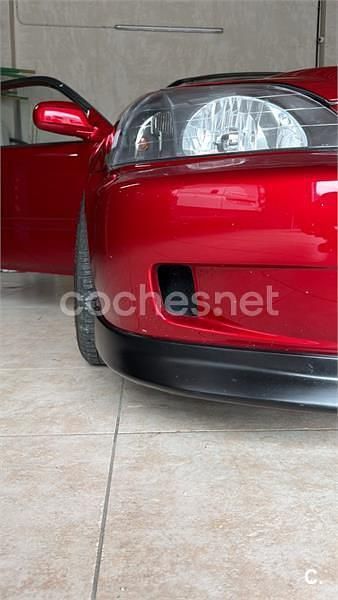 Usado Honda Civic 160 CV (117 kW) 1999 Rojo Berlina
