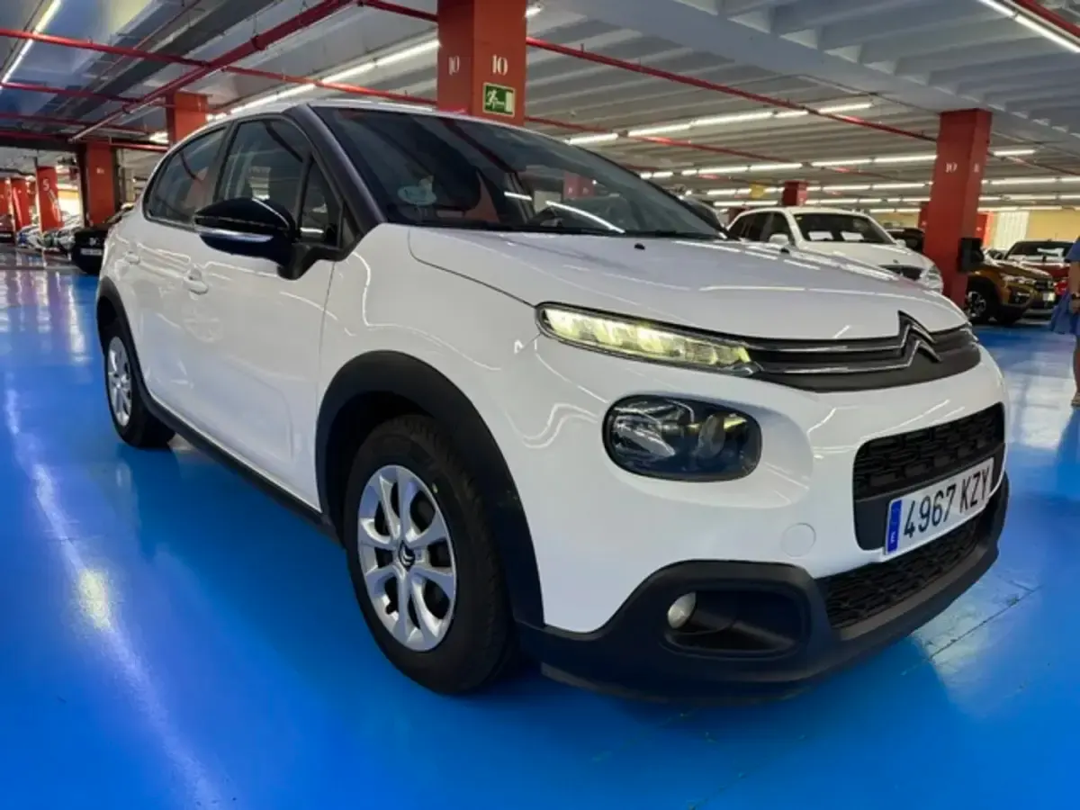Usado Citroën C3 Feel 99 CV (72 kW) 2019 Blanco Utilitario