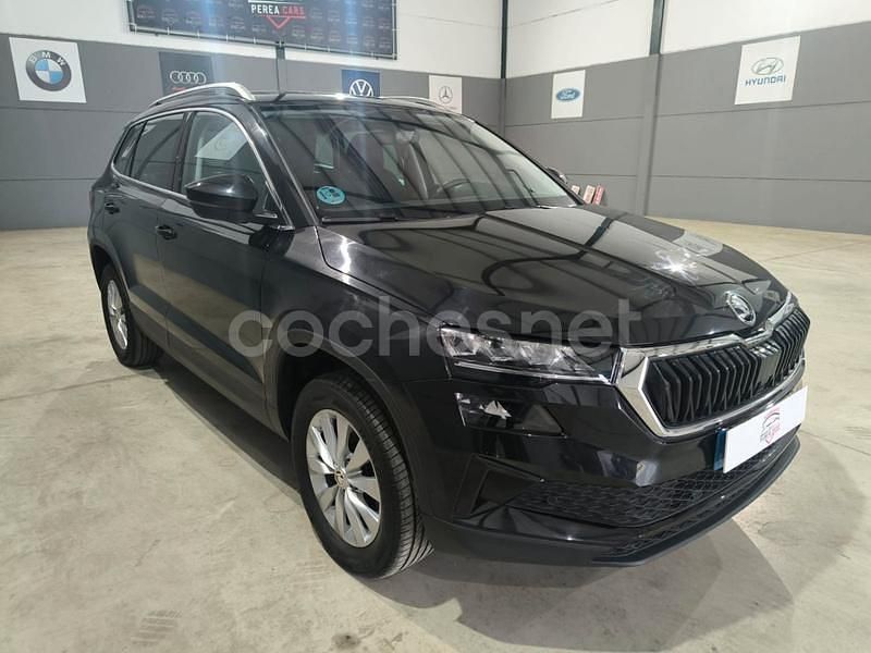 Usado Skoda Karoq Ambition 150 CV (110 kW) 2023 Negro SUV
