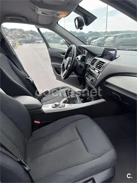 Usado BMW 116 116 CV (85 kW) 2016 Negro Utilitario