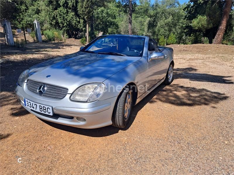 Gris / plata Usado 2000 Mercedes SLK230 Descapotable | 5000 € (Precio justo) - Imagen 1/4