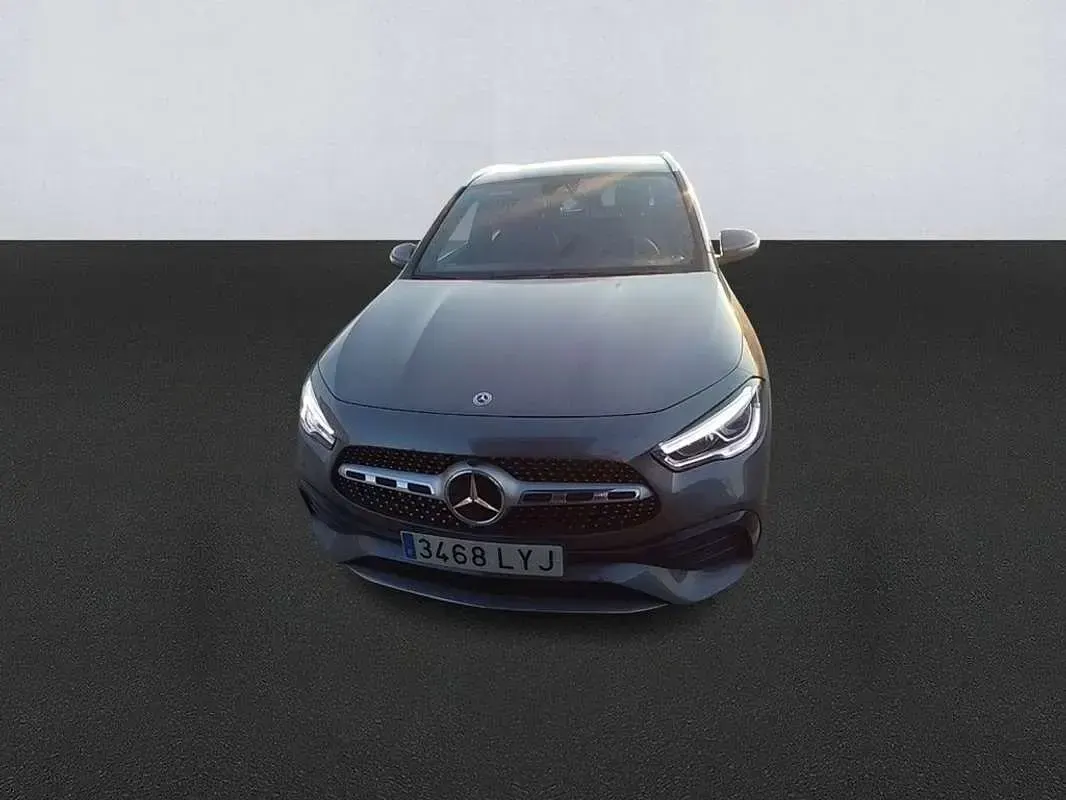 Usado Mercedes GLA200 150 CV (110 kW) 2022 Gris SUV