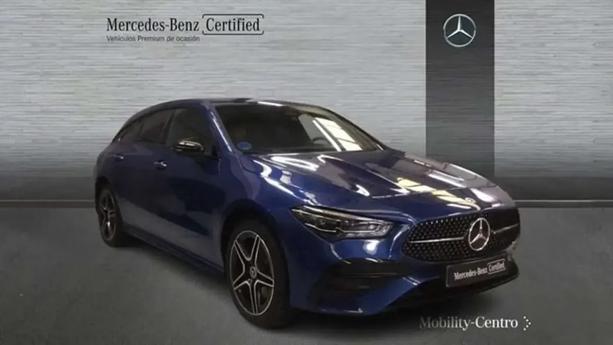 Usado Mercedes CLA250e 218 CV (160 kW) 2024 Azul Coupe