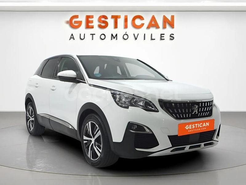 Usado Peugeot 3008 Allure 130 CV (95 kW) 2019 Blanco SUV