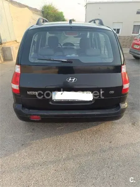 Usado Hyundai Matrix GLS 102 CV (75 kW) 2005 Negro Monovolumen
