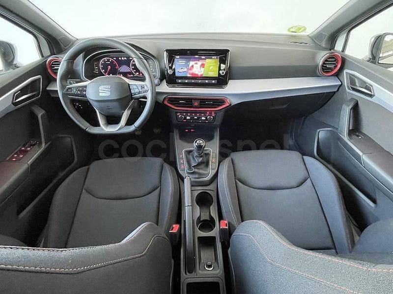 Usado Seat Ibiza FR 115 CV (84 kW) 2024 Blanco Utilitario