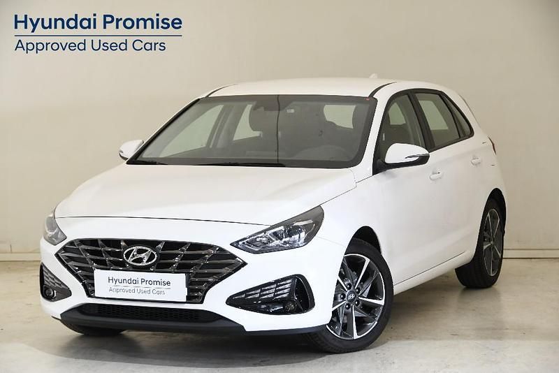 Usado 2024 Hyundai i30 | 17.990 € (Buen precio) - Imagen 1/4