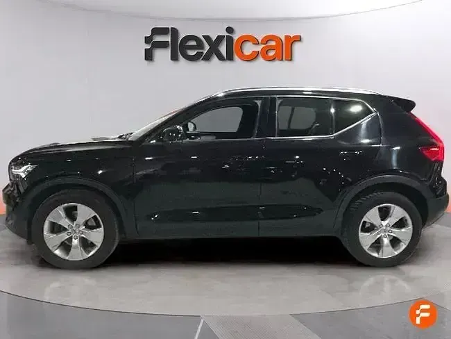 Usado Volvo XC40 Inscription 197 CV (144 kW) 2021 Negro SUV