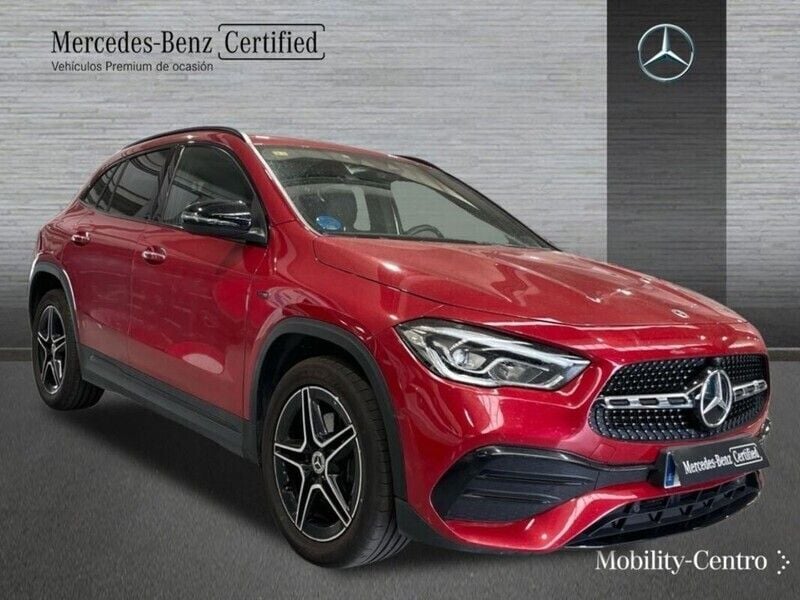 Usado Mercedes GLA250 AMG line 160 CV (117 kW) 2020 SUV