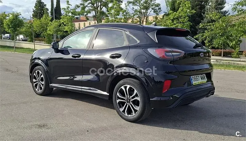 Usado Ford Puma 125 CV (91 kW) 2024 Negro SUV