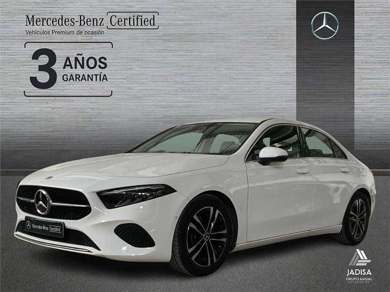 Usado Mercedes A200 163 CV (119 kW) 2024 Berlina