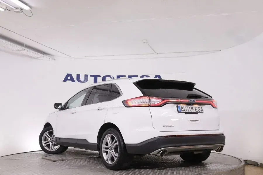Usado Ford Edge Titanium 180 CV (132 kW) 2017 Blanco SUV