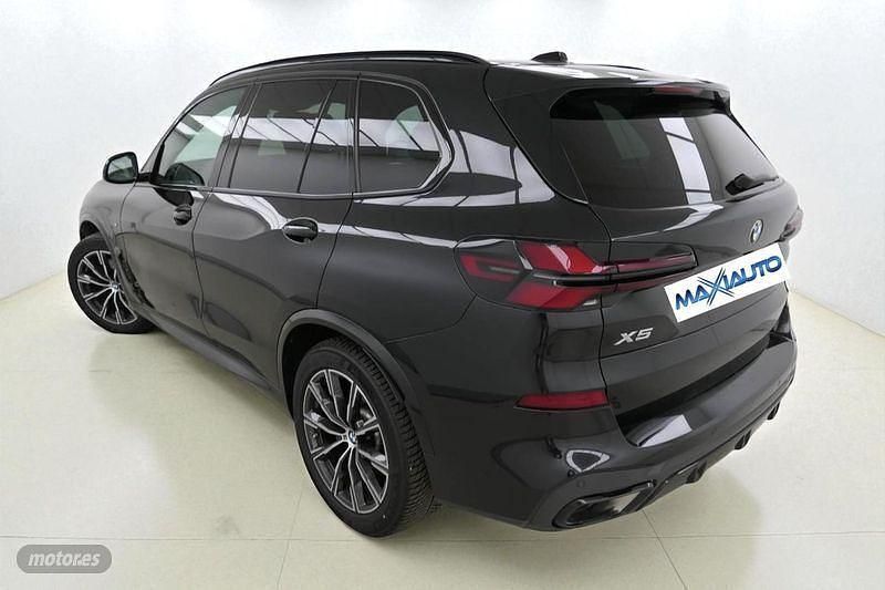 Usado BMW X5 M Sport 381 CV (280 kW) 2024 Negro SUV