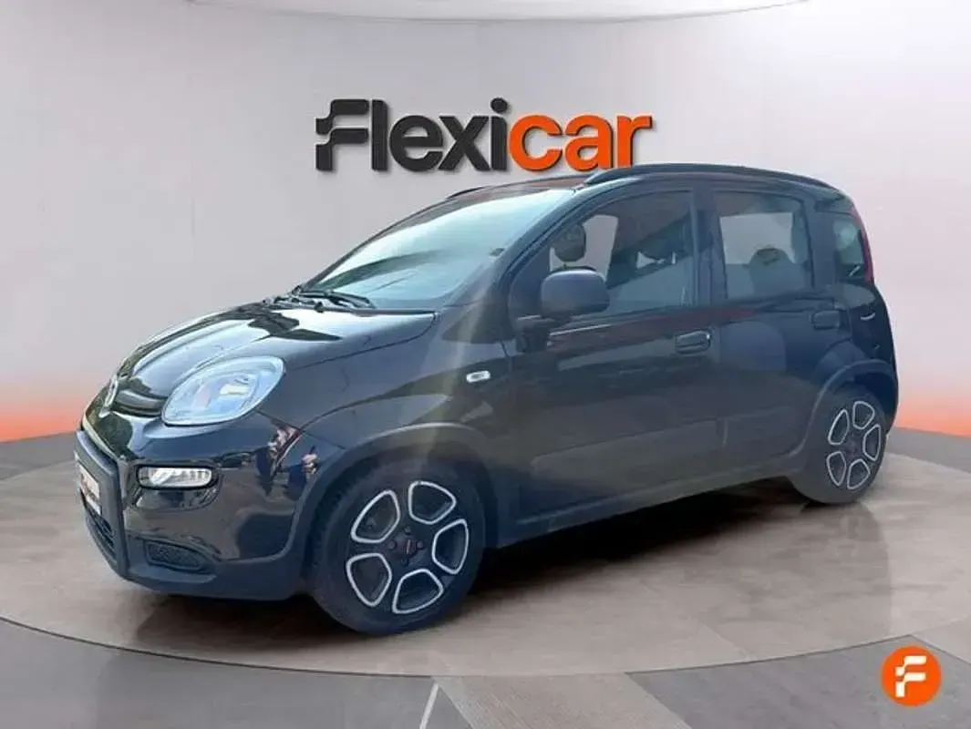 Usado Fiat Panda City Life 71 CV (52 kW) 2022 Negro Utilitario