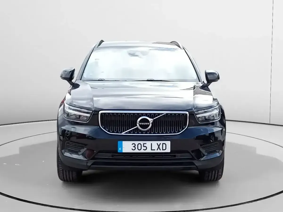 Usado Volvo XC40 Momentum 129 CV (94 kW) 2022 Negro SUV