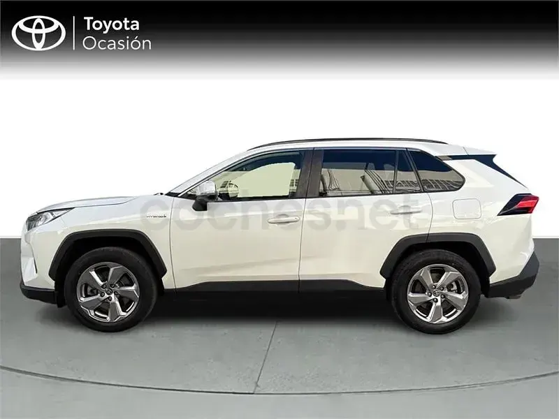 Usado Toyota RAV4 Hybrid Advance 218 CV (160 kW) 2021 Blanco SUV