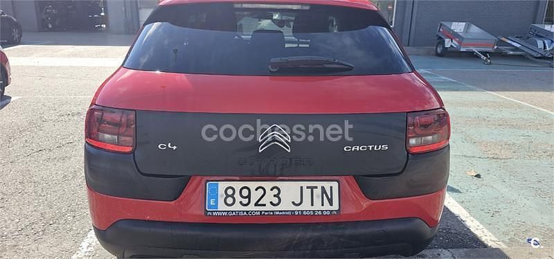 Usado Citroën C4 Feel 100 CV (73 kW) 2016 Rojo Berlina