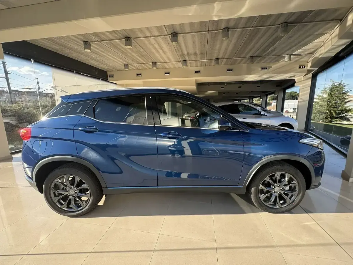Usado Seres 3 119 kW (163 CV) 2024 Gris SUV