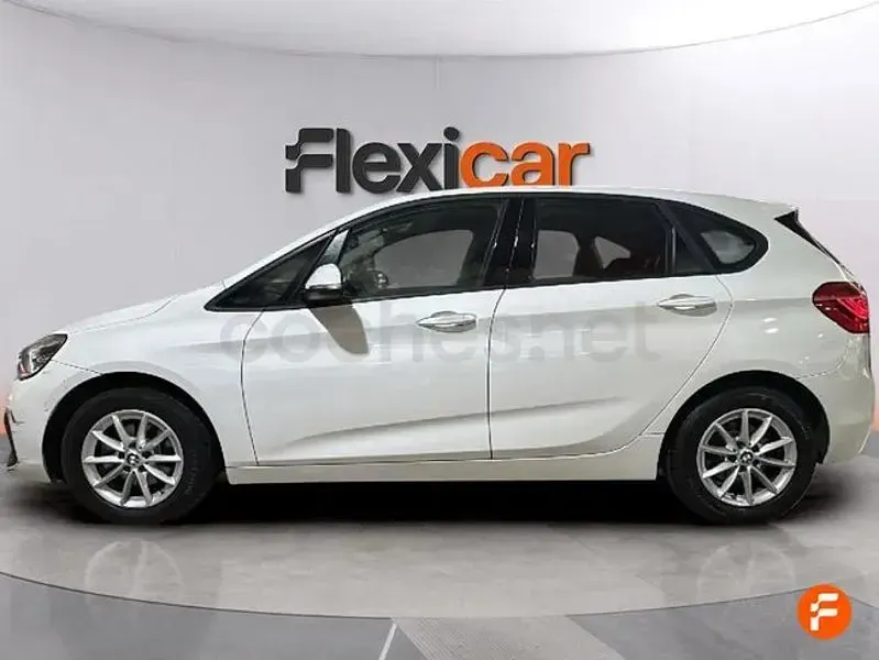 Usado BMW 216 Active Tourer 116 CV (85 kW) 2020 Blanco Monovolumen