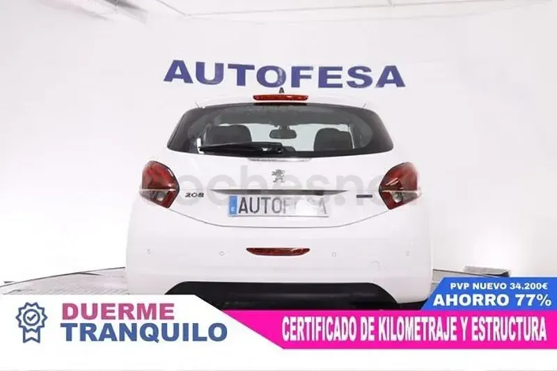 Usado Peugeot 208 Allure 82 CV (60 kW) 2016 Blanco Utilitario