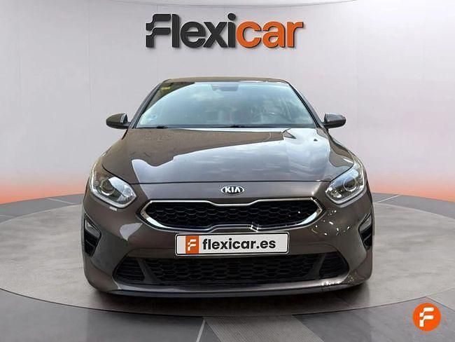 Usado Kia Ceed 100 CV (73 kW) 2020 Marrón Utilitario