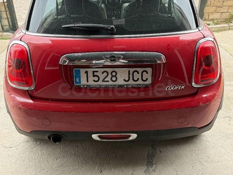 Usado Mini Cooper 136 CV (100 kW) 2015 Granate Utilitario