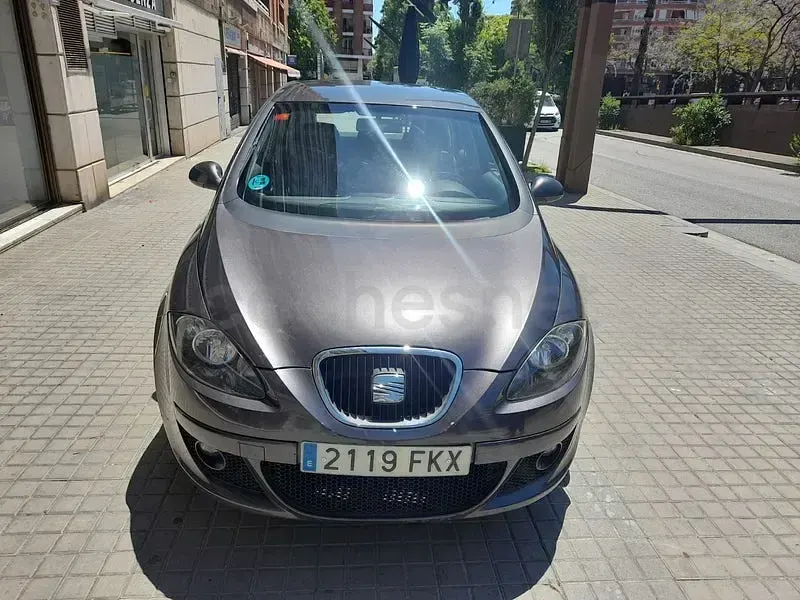 Usado Seat Altea Stylance 102 CV (75 kW) 2007 Gris / plata Monovolumen