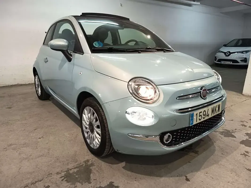 Usado Fiat 500C 71 CV (52 kW) 2023 Verde Descapotable