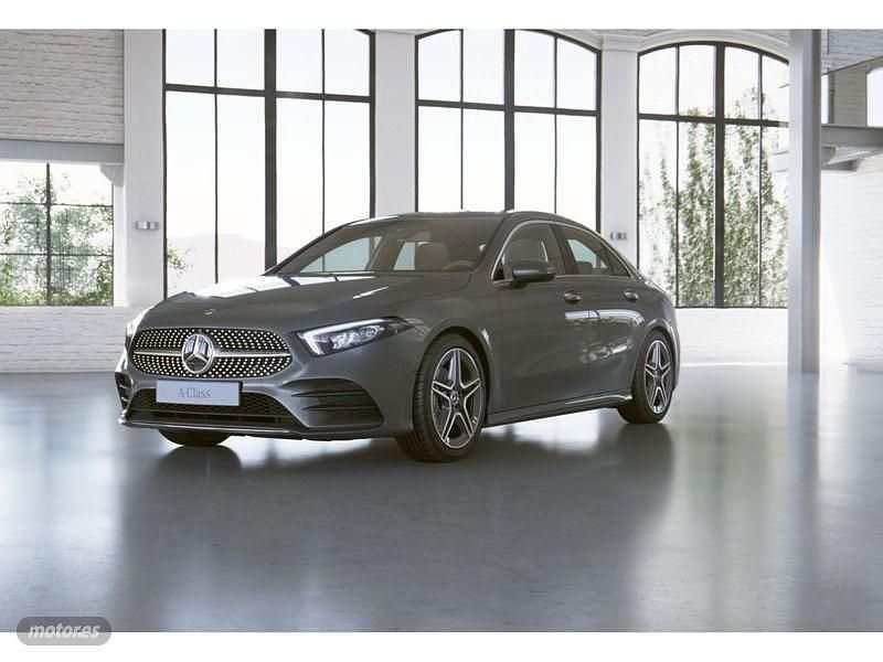 Gris Usado 2020 Mercedes A180 Berlina | 24.500 € (Precio justo) - Imagen 1/4