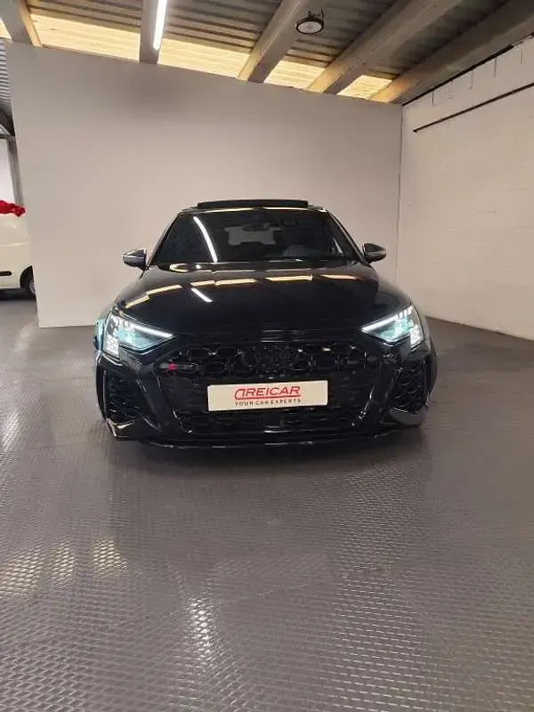 Usado Audi RS3 Sportback Ambiente 400 CV (294 kW) 2023 Negro Utilitario