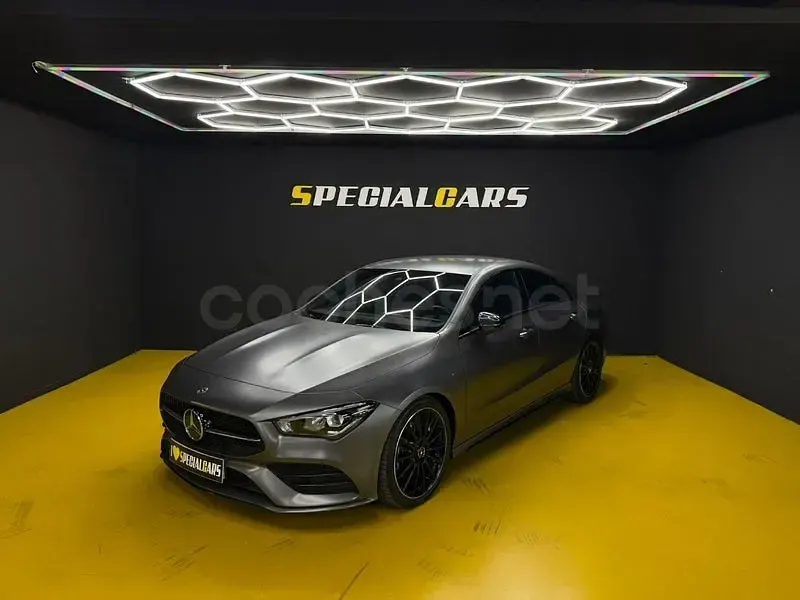 Occasion Mercedes CLA220 190 PK (139 kW) 2022 Grijs Sedan