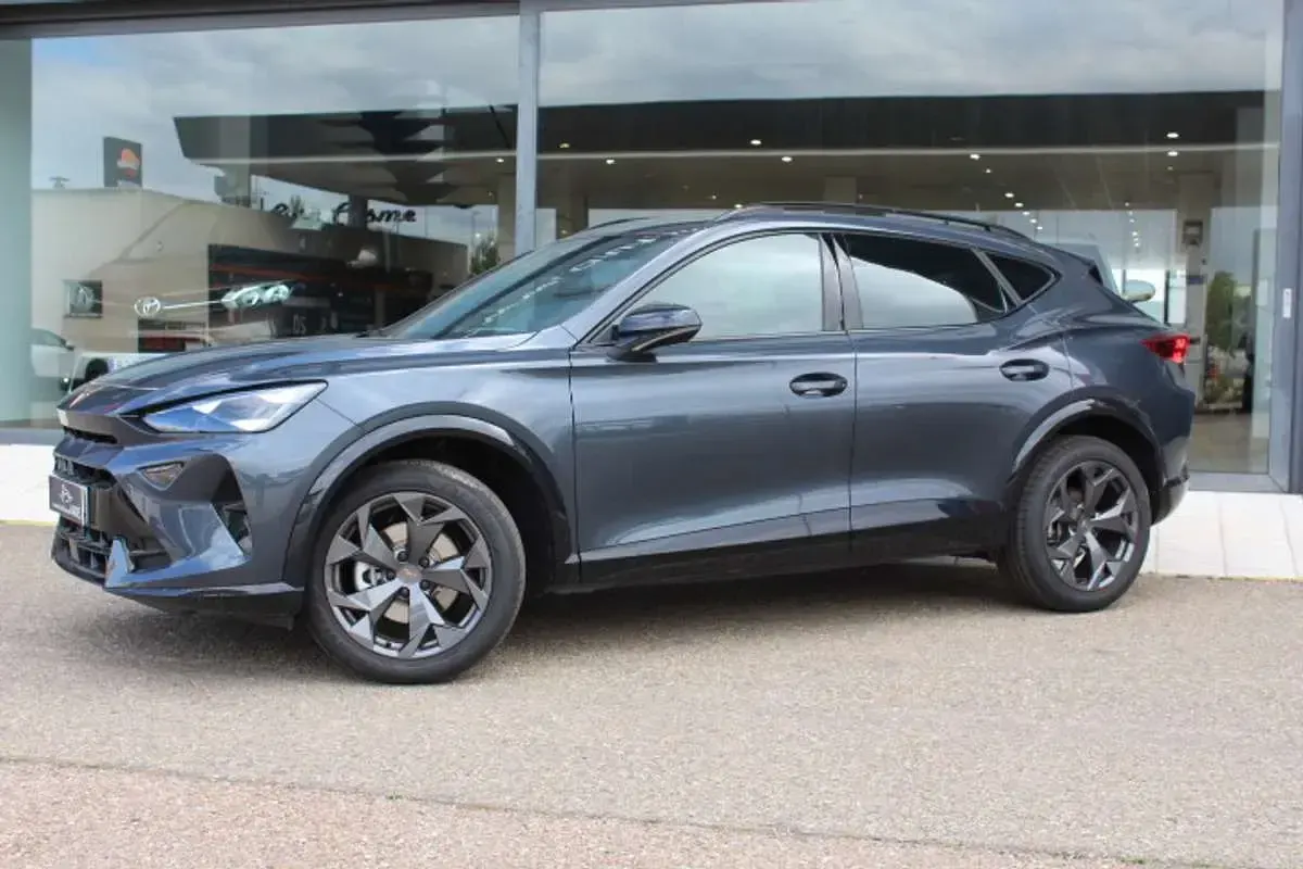 Nuevo Cupra Formentor 150 CV (110 kW) 2025 Gris SUV