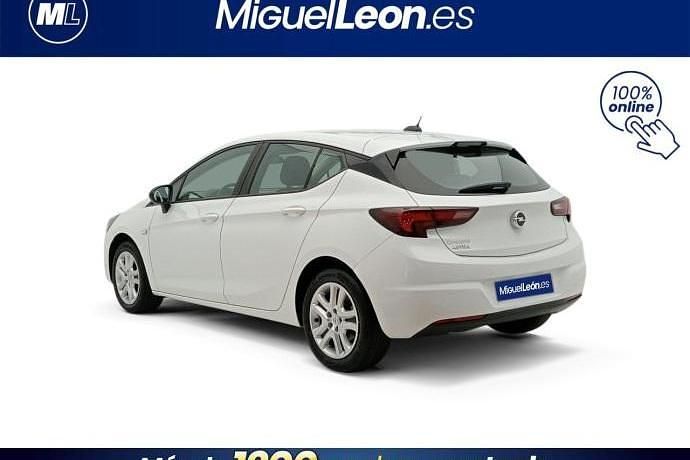 Usado Opel Astra Edition 110 CV (80 kW) 2022