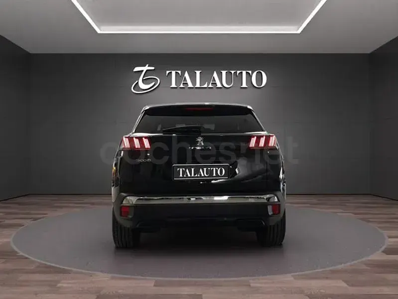 Usado Peugeot 3008 Allure 130 CV (95 kW) 2024 Negro SUV