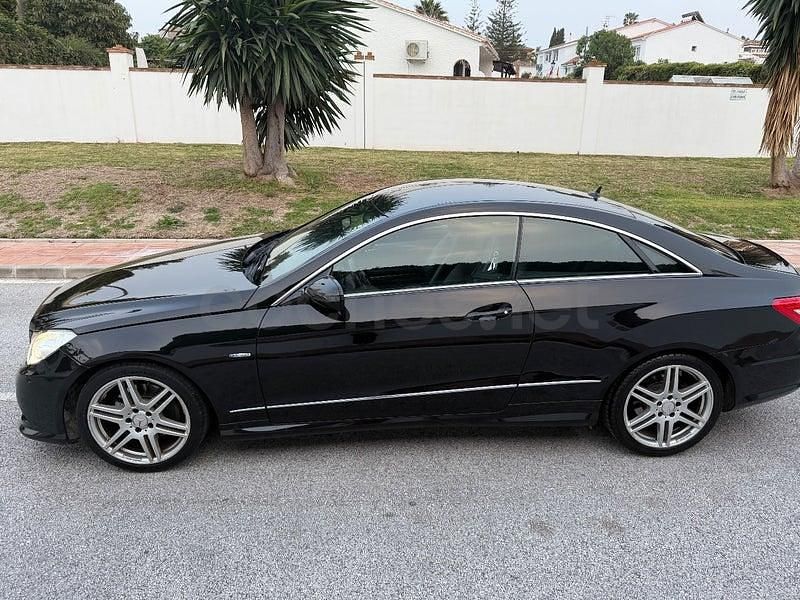 Usado Mercedes E350 231 CV (169 kW) 2010 Negro Coupe